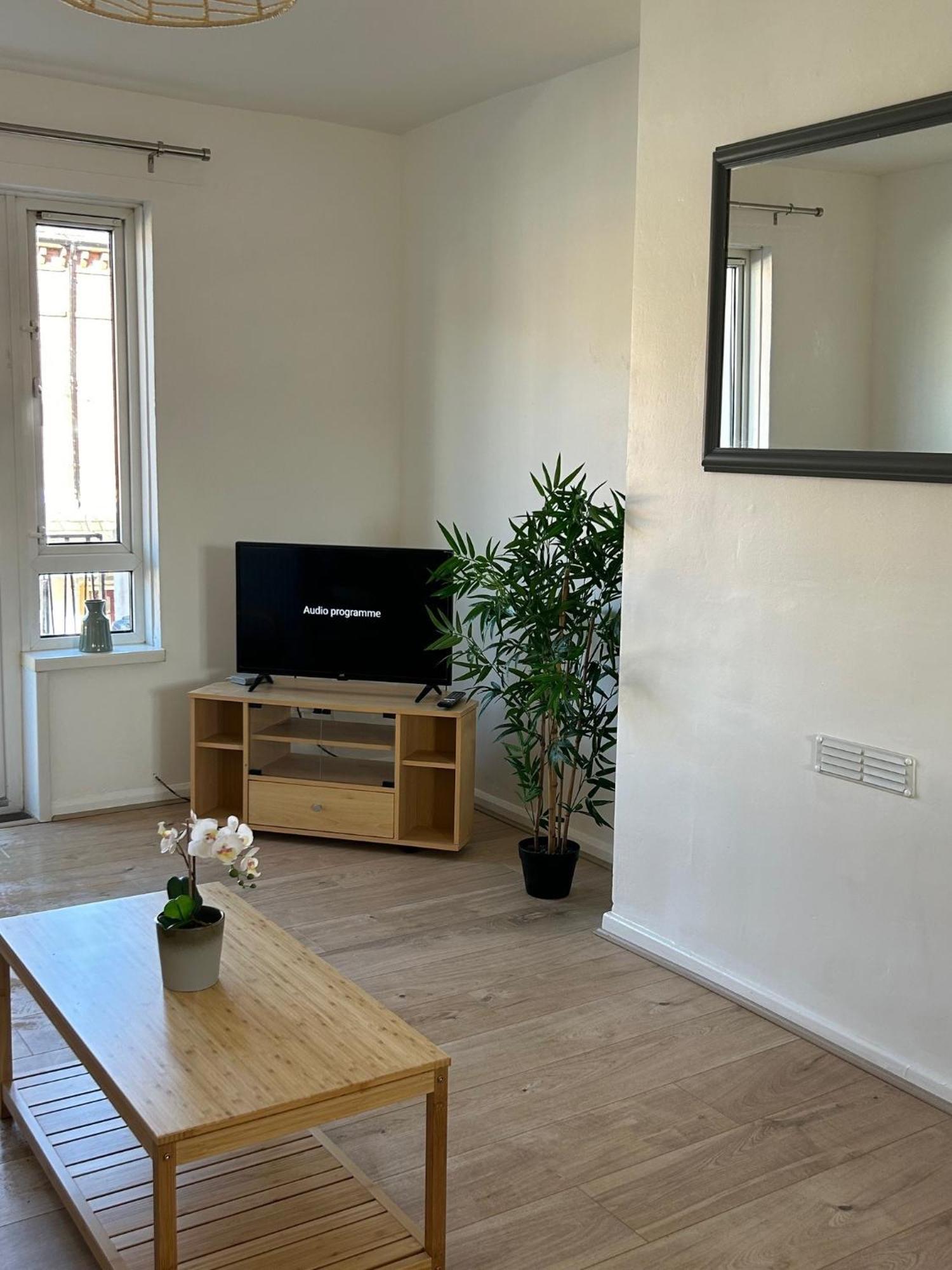 Appartement Mountcollyer #3 *